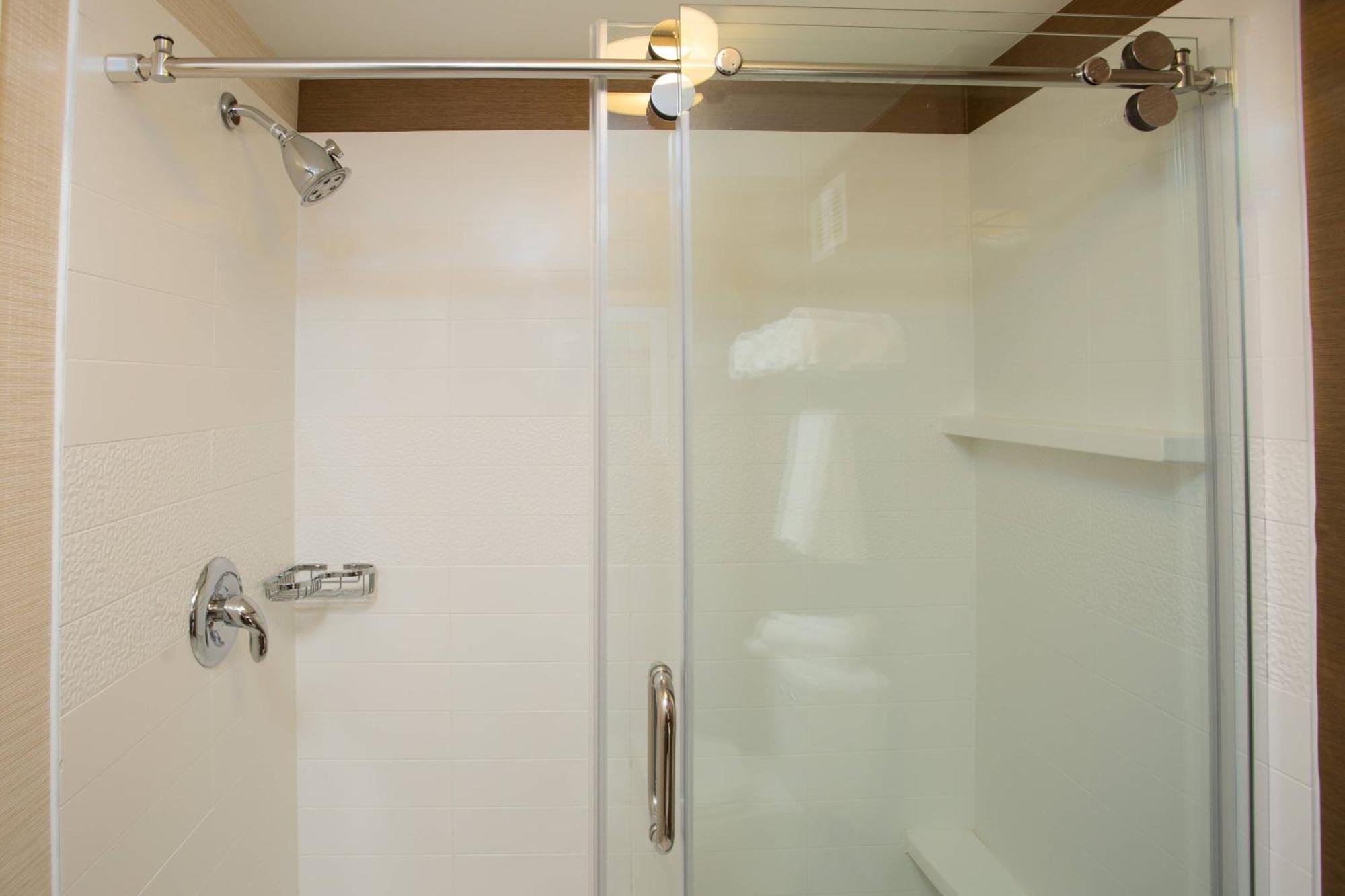 Fairfield - Boston Regional Airport 3* Manchester